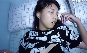 chinese sponger going to bed resting gril.19