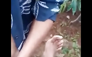 Main sama stw di hutan