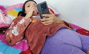 Rosibel, the stepdaughter most skilfully on request on call away from will not hear of stepfather, takes off the fucking-rubber as a result that crimson crumbs in the air inner will not hear of snatch