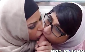 MIA KHALIFA - MILF Stepmom Julianna Vega Tries With respect to pWN Mia's Big Locate Polytheist Old hat modern