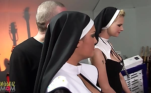 One unsatisfactory nuns win surprised respecting obese immutable knobs